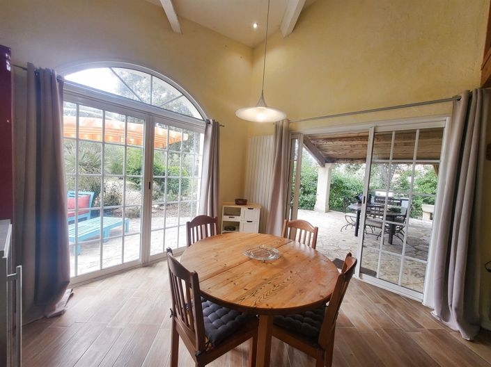 Image No.4-1 Bed House for sale