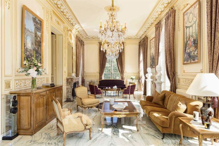 Image No.17-8 Bed House for sale