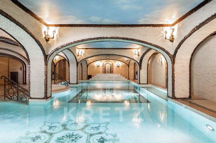 Image No.7-8 Bed House for sale