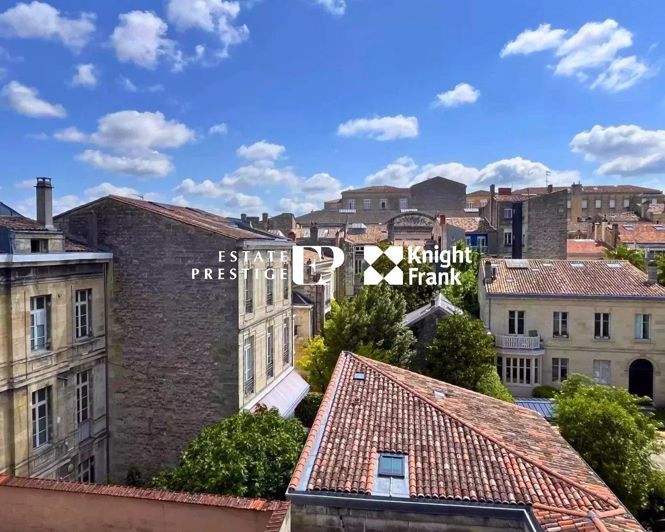 Image No.1-3 Bed House for sale