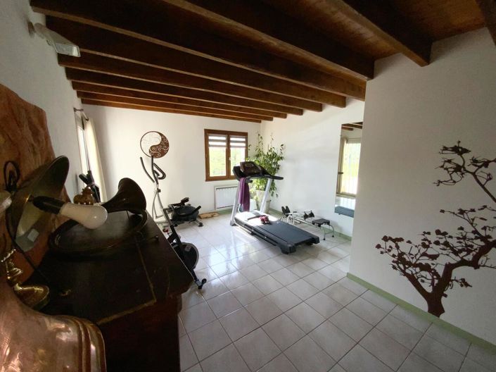 Image No.14-4 Bed House for sale