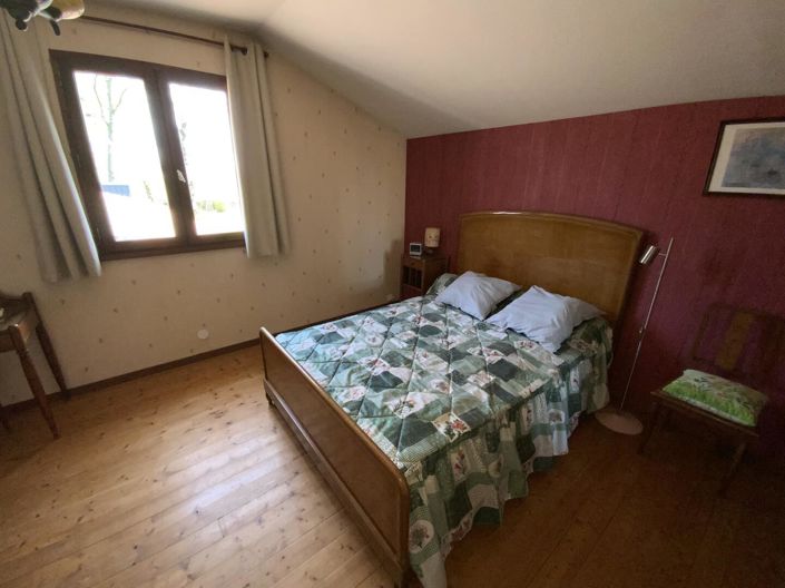 Image No.17-4 Bed House for sale