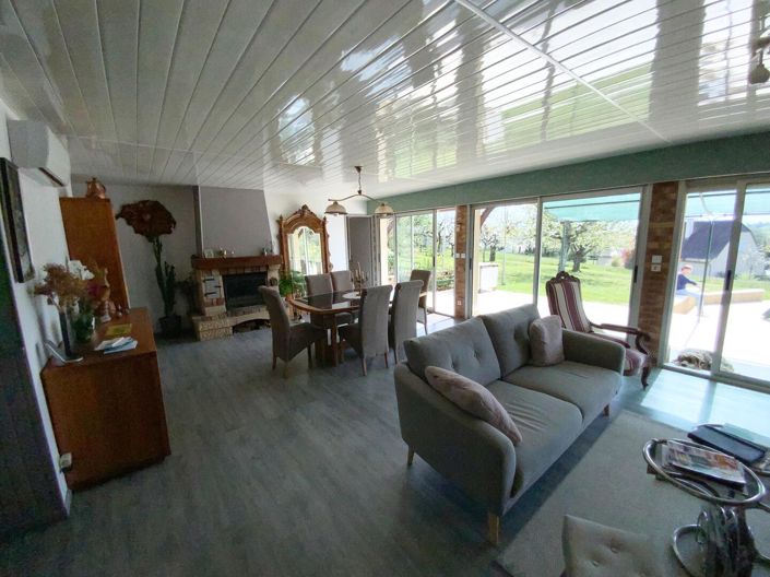 Image No.8-4 Bed House for sale