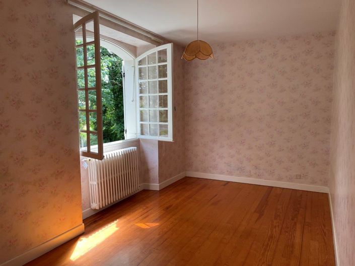 Image No.7-3 Bed House for sale