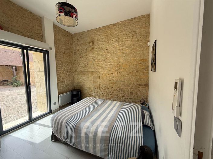 Image No.10-4 Bed House for sale