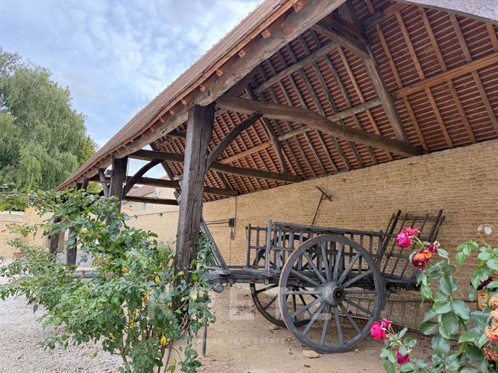 Image No.16-4 Bed House for sale