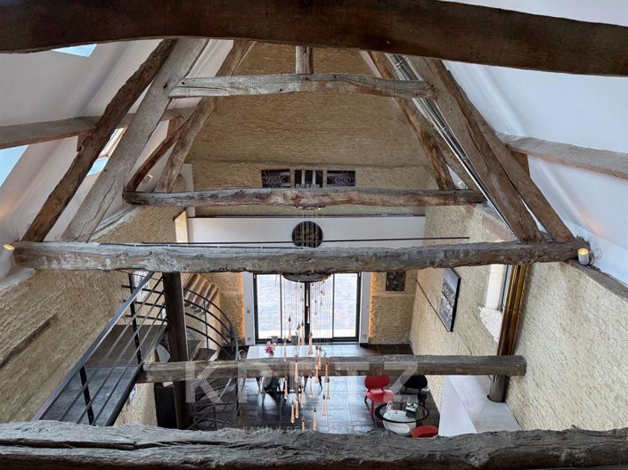 Image No.8-4 Bed House for sale