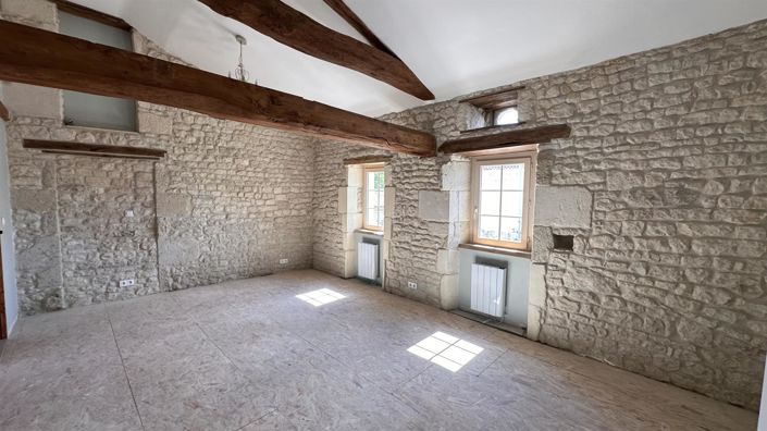 Image No.11-5 Bed House for sale