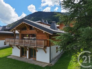 1 - Essert-Romand, House
