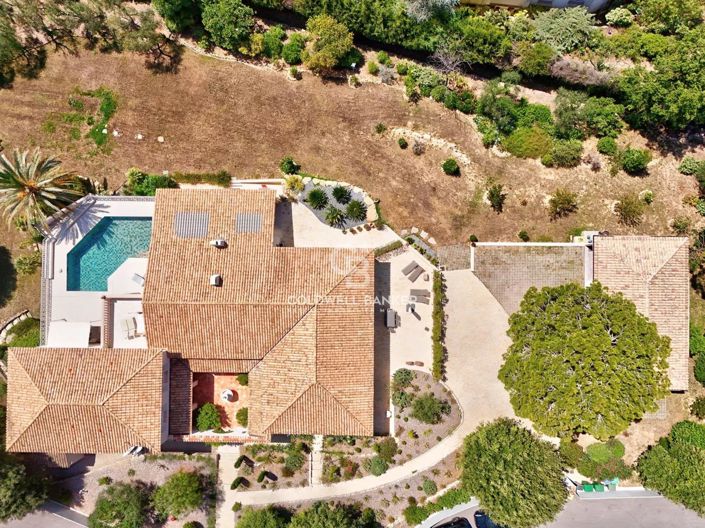 Image No.21-9 Bed House for sale