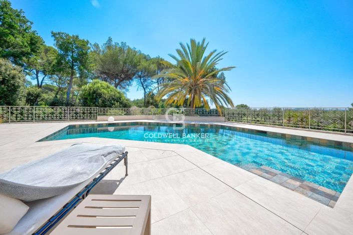 Image No.30-9 Bed House for sale