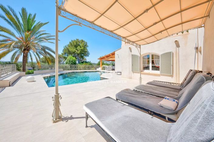 Image No.7-9 Bed House for sale