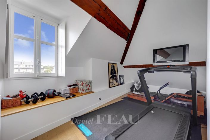 Image No.11-Appartement de 5 chambres à vendre à Versailles