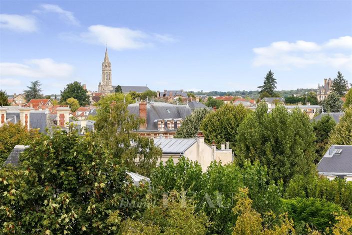 Image No.12-Appartement de 5 chambres à vendre à Versailles