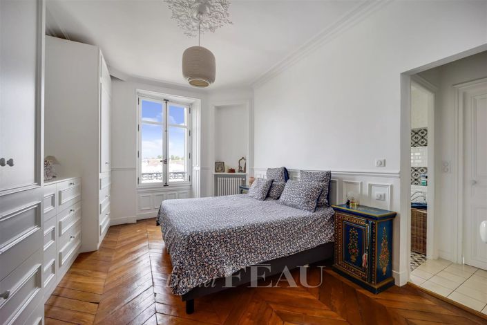 Image No.6-Appartement de 5 chambres à vendre à Versailles