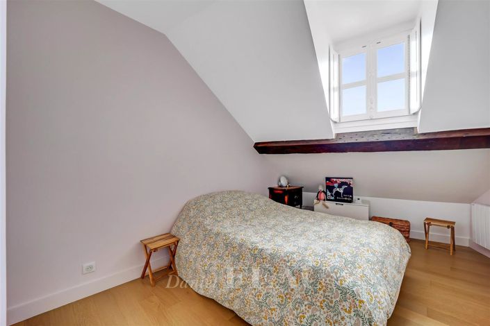 Image No.9-Appartement de 5 chambres à vendre à Versailles