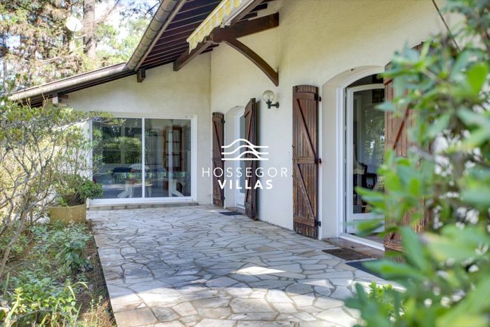 Image No.3-5 Bed House for sale