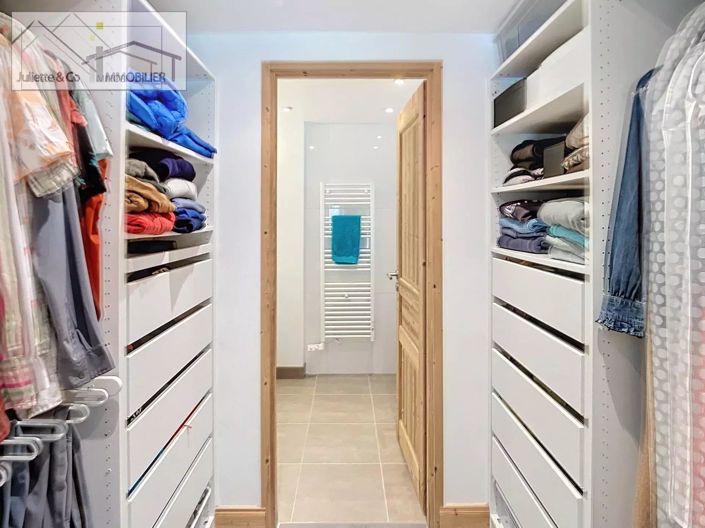 Image No.6-3 Bed Apartment for sale