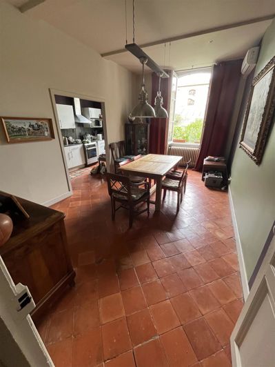 Image No.25-2 Bed Apartment for sale