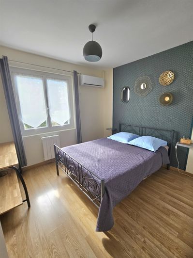 Image No.5-5 Bed House for sale