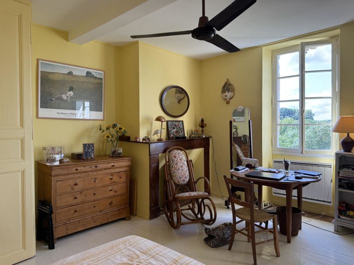 Image No.15-3 Bed House for sale