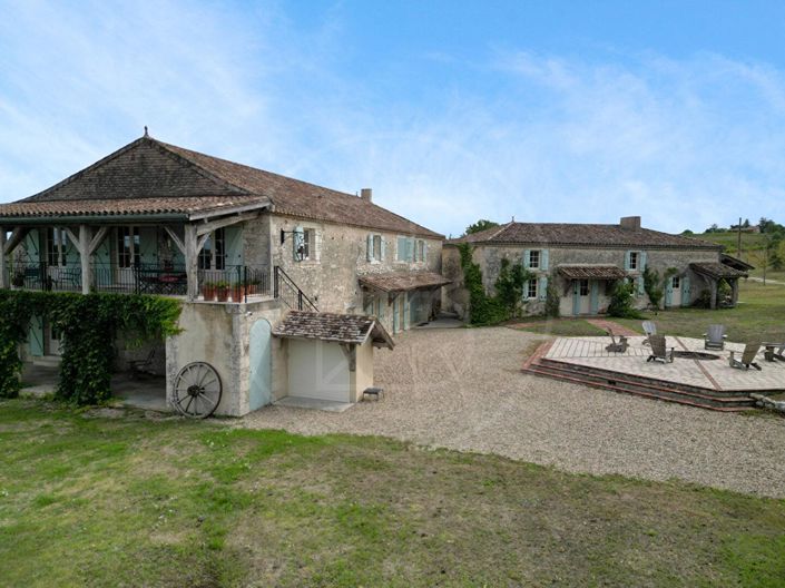 Image No.1-7 Bed House for sale