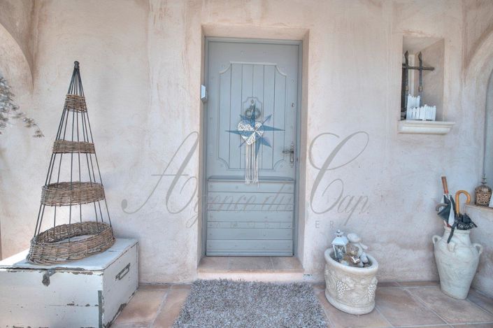 Image No.13-5 Bed House for sale