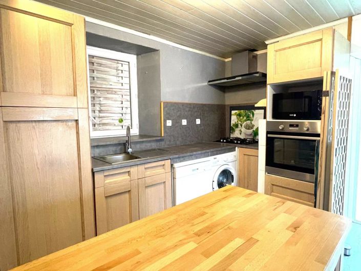 Image No.4-5 Bed House for sale