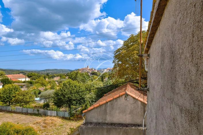 Image No.18-3 Bed House for sale