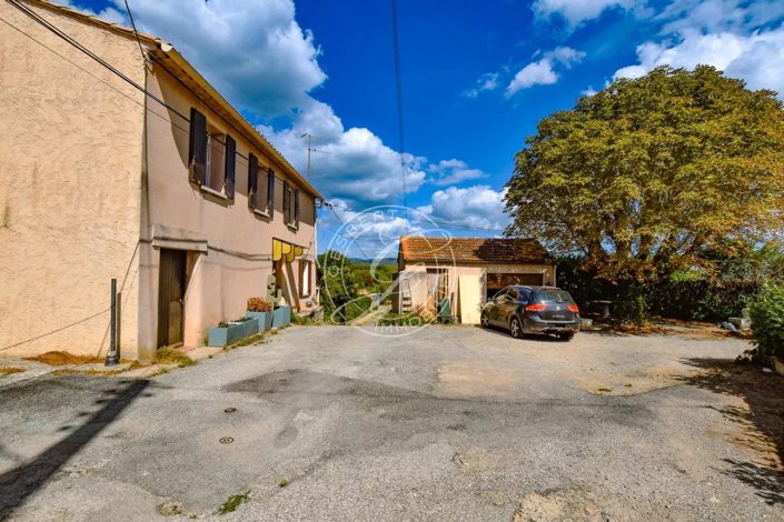 Image No.19-3 Bed House for sale