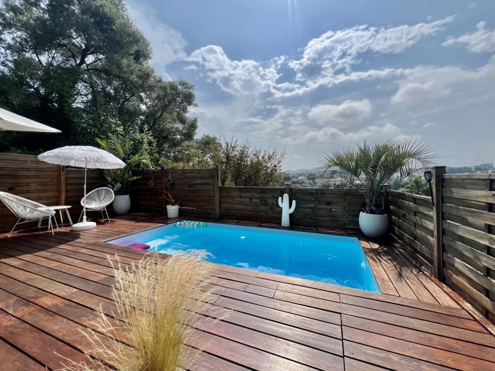 Image No.16-2 Bed Apartment for sale