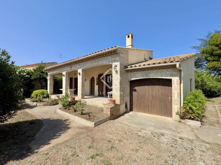 Image No.3-6 Bed House for sale