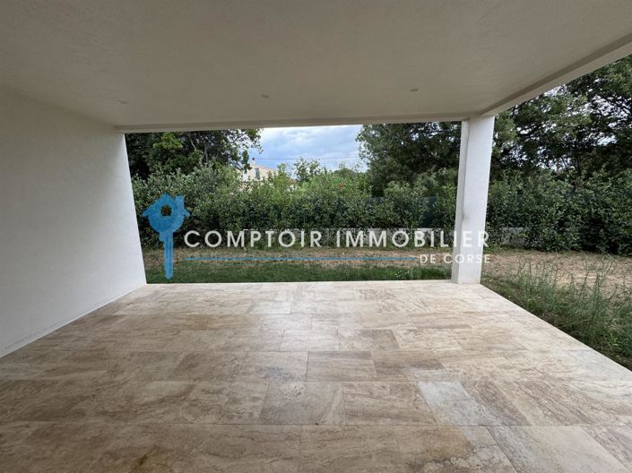 Image No.18-2 Bed House for sale