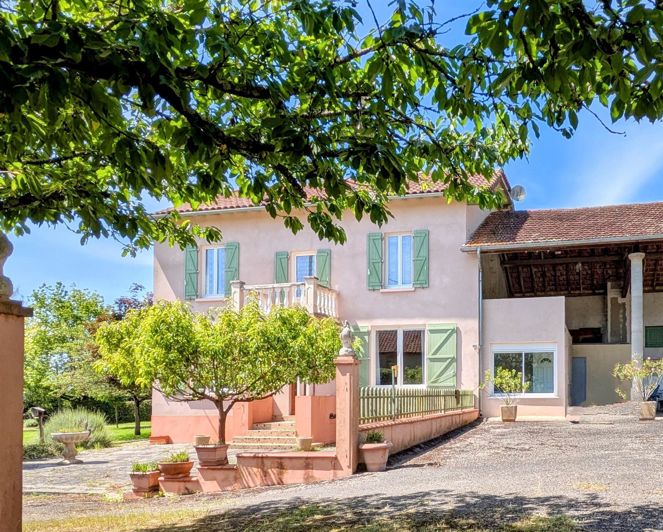 Image No.1-4 Bed House for sale