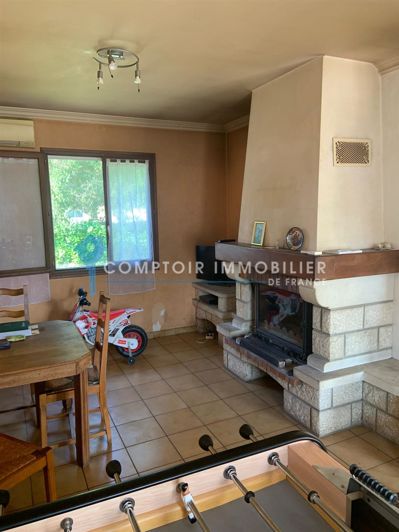 Image No.7-5 Bed House for sale