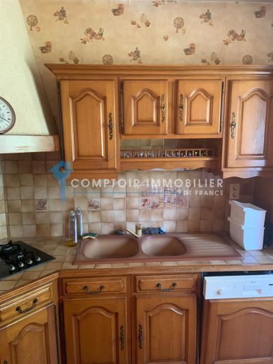 Image No.9-5 Bed House for sale