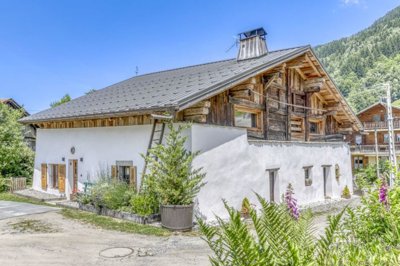 5 Bed Property for sale