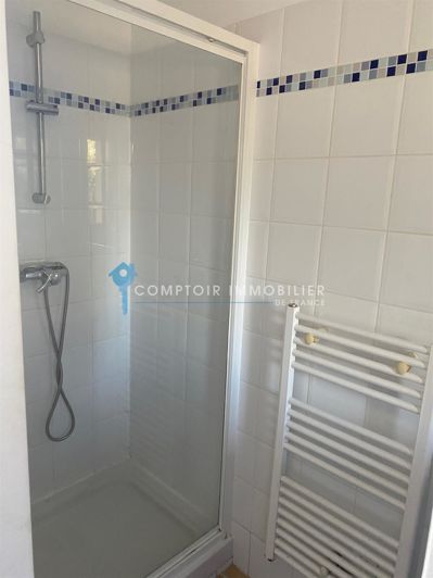 Image No.10-3 Bed House for sale