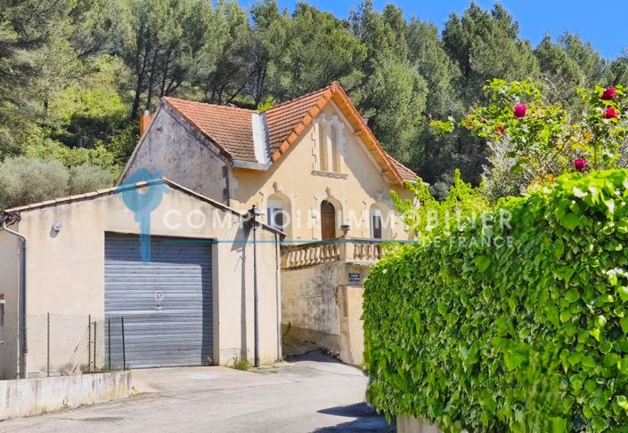 Image No.1-2 Bed House for sale