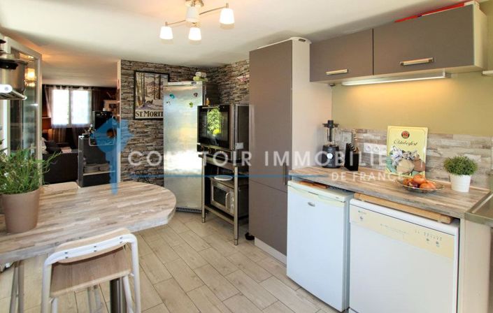 Image No.17-2 Bed House for sale