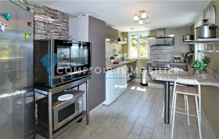 Image No.4-2 Bed House for sale