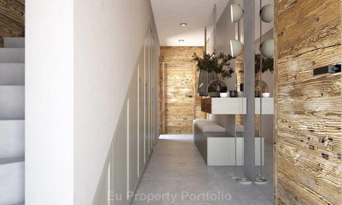 Image No.10-4 Bed House for sale