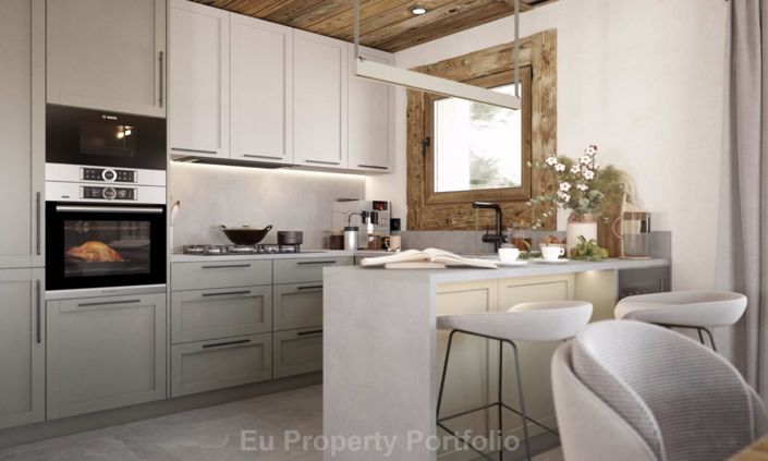 Image No.7-4 Bed House for sale