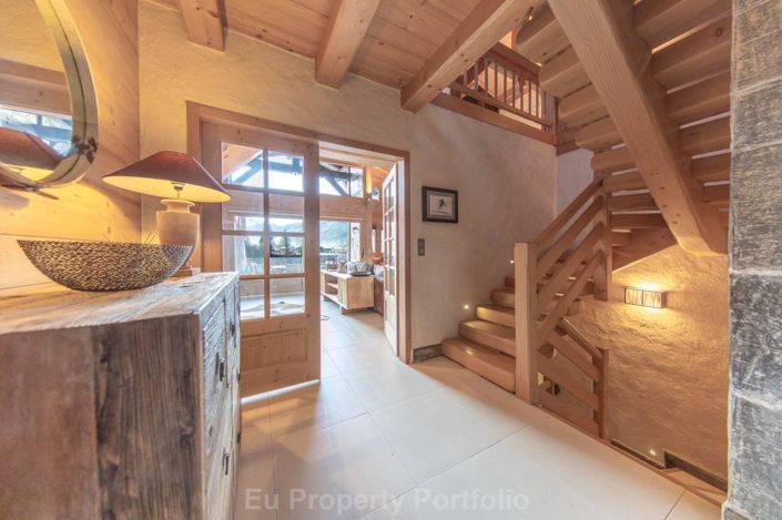 Image No.13-5 Bed House for sale