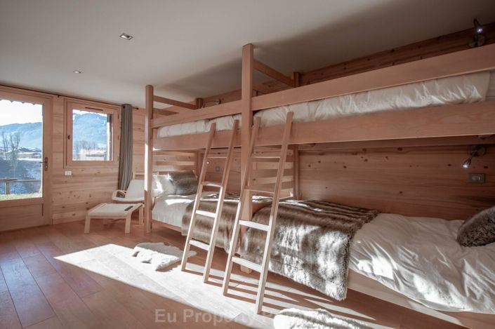 Image No.20-5 Bed House for sale