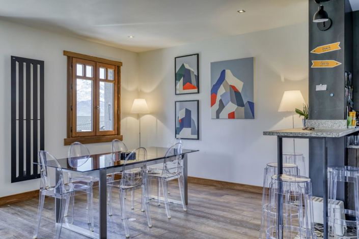 Image No.6-4 Bed House for sale