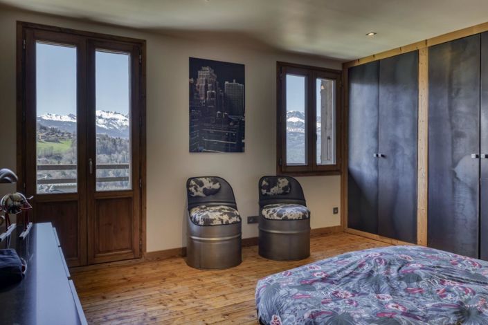 Image No.7-4 Bed House for sale