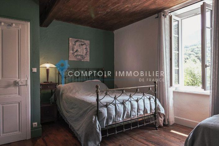 Image No.6-3 Bed House for sale