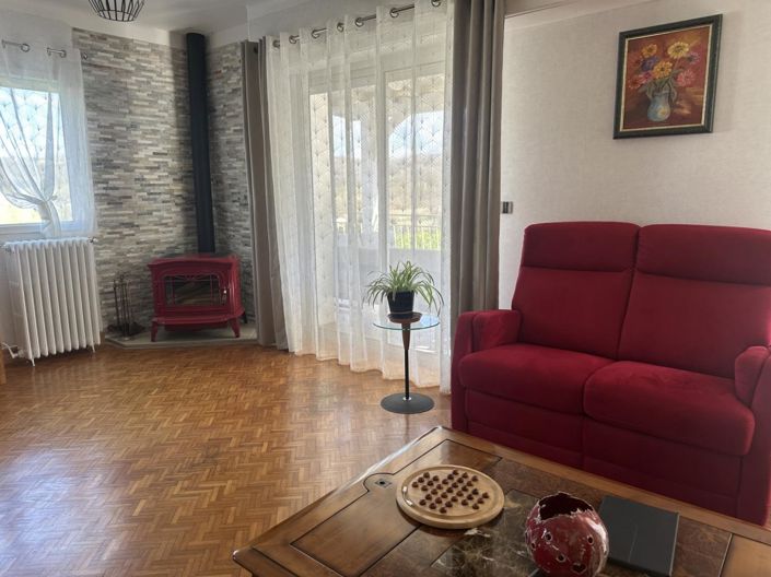 Image No.6-3 Bed House for sale