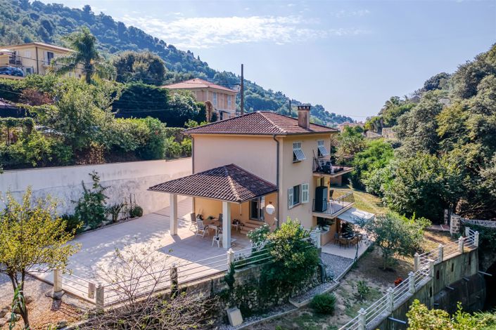 Image No.16-4 Bed House for sale